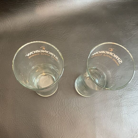 Strongbow Hard Apple Cider 20 Ounces 9 Inches Tall Set Of 2 Included Gold White - Picture 4 of 9